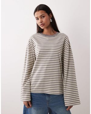 Gina Tricot Long Sleeve Relaxed Fit Long Sleeve Tee - Gray