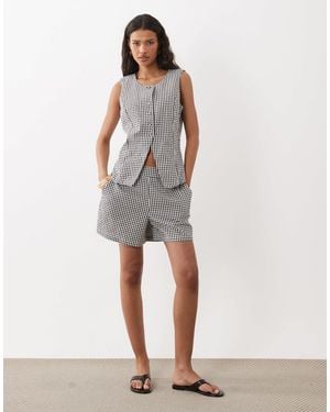 Jdy High Rise Shorts - White