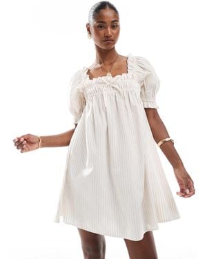 Miss Selfridge – garngefärbtes hängerkleid - Weiß