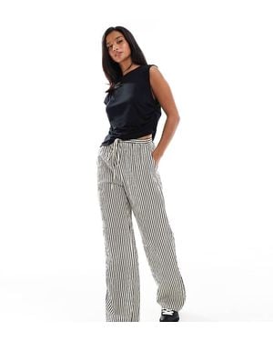 New Look Pantaloni A Fondo Ampio Neri A Righe - Grigio