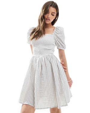 Brave Soul Vestito Corto Stile Milkmaid - Bianco