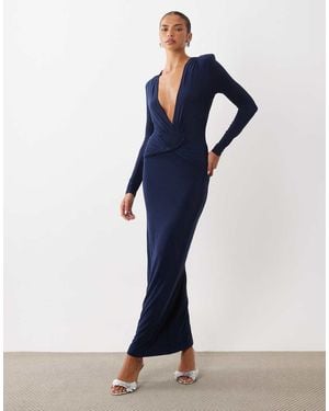 Missy Empire Missy Empire Slinky Shoulder Pad V Neck Twist Front Maxi Dress - Blue
