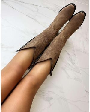GIA STUDIOS Cowboy Western Boots - Natural