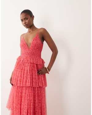 LACE & BEADS Vestido Largo Rosa Escalonado De Tirantes Con Estampado De Lunares Rojos Y Detalle Escotado De Tul