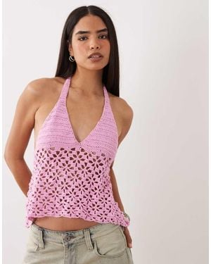 Kiwi & Co Top Con Diseño Floral, Cuello Halter Y Espalda Al Aire De Croché Tejido A Mano - Rosa