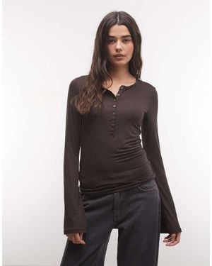 Monki Long Sleeve Henley Top - Brown