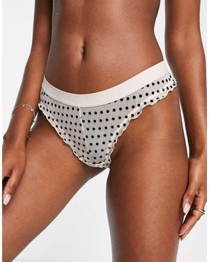 River Island Textured Mesh Thong - White