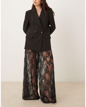 Bardot – hildie – extrem weite palazzo-hose aus spitze - Schwarz