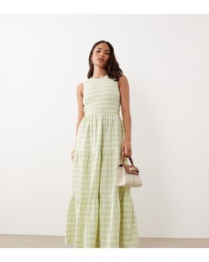 Nobody's Child Petite Vestido Largo A Cuadros Vichy Con Cuerpo Fruncido Y Falda Escalonada De Algodón - Verde