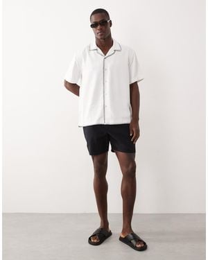 Only & Sons Relaxed Fit Resort Shirt With Stitch Detail - White