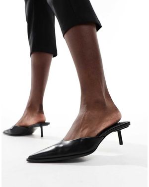 Stradivarius Kitten Heel Mule - Black
