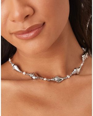 ASOS Collana Stile Choker Argentata Con Design A Conchiglie - Marrone