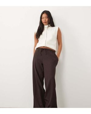 New Look Pinstripe Wide Leg Trouser - Brown