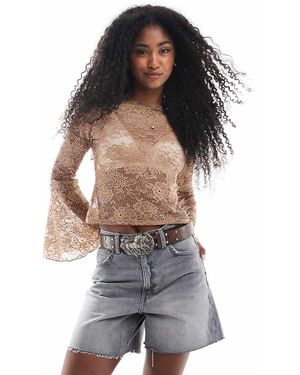 Miss Selfridge Top De Manga Larga Muy Acampanada De Encaje De -Neutro - Gris