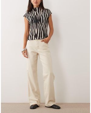 ASOS Comfort Stretch Straight Leg Jean - Natural