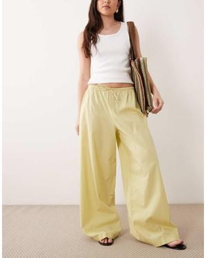 Wednesday's Girl Wednesdays Girl Tie Detail Wide Leg Trouser - Natural