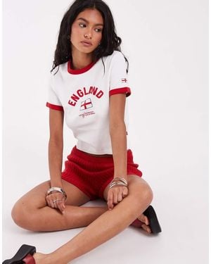 Levi's England - Rood