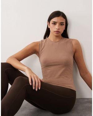 4505 Fitted Cotton Everyday Tank With Quick Dry Finish - Brown