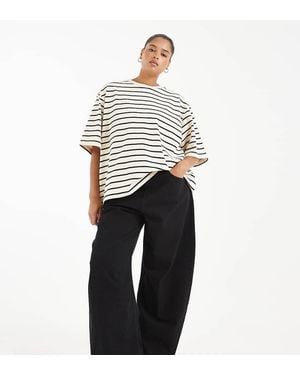 ASOS Asos Design Curve Jeans Met Hoge Taille En Barrel Leg - Wit