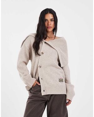 Muse Assembly Cardigan Oversize Con Colletto Fiona - Bianco