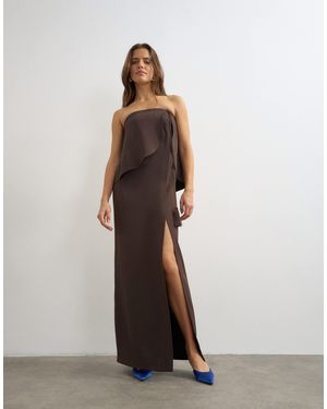 TOPSHOP Robe longue en crêpe épais avec bandeau à revers et détail à pampilles, chocolat - Blanc