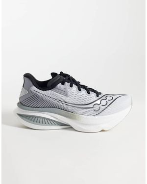 Saucony Endorphin Azura Running Trainers - White