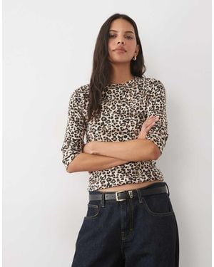 New Look Crew Neck Ribbed Long Sleeve Top - Brown