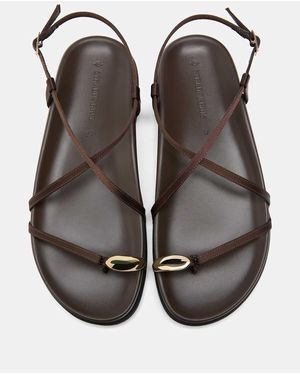 Stradivarius Sandali Bassi Marroni Con Dettaglio - Nero