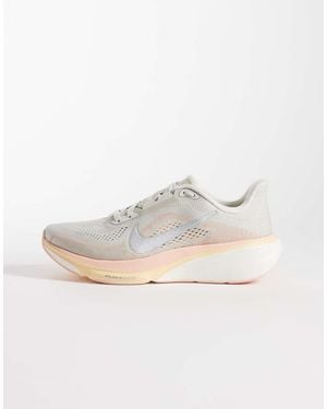 Nike Air Zoom Pegasus 42 Trainers - White