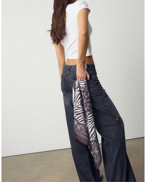 Stradivarius – schal - Blau