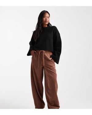 ASOS Asos Design Petite Pull On Barrel Leg Cord Trousers - Brown