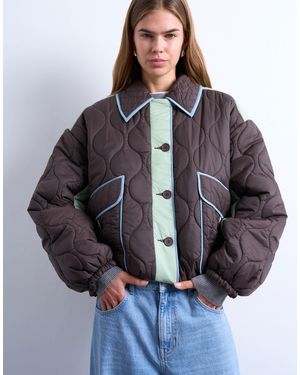 TOPSHOP – gesteppte patchwork-hemdjacke - Grau