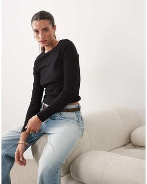 JJ Rebel Long Sleeve Ribbed Top - Black