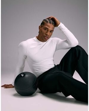 4505 Seamless Physique Defining Muscle Fit Compression Base Layer Long Sleeve - White