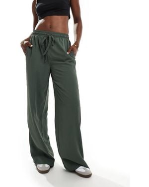 ASOS Pantaloni Slavato Con Pannelli A Contrasto - Verde