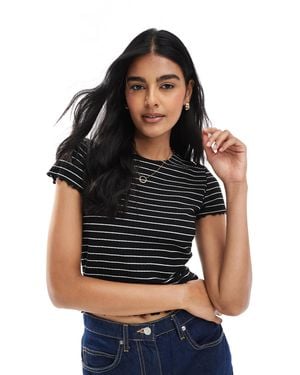 ONLY Lettuce Edge Short Sleeve Top - Black