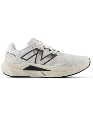 New Balance Fuelcell Propel V5 Trainers - White