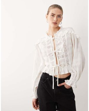 Miss Selfridge Blusa Bianca Con Laccetto Sul Davanti - Bianco