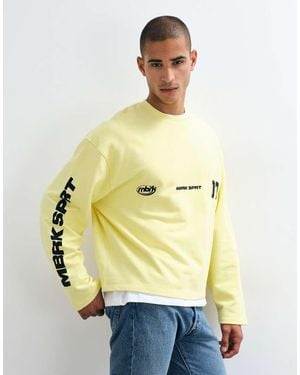 ASOS Oversized Sweatshirt Met Ronde Hals En Pigmentprint - Geel