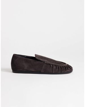 TOPSHOP Dora Real Suede Ruched Loafer - Brown