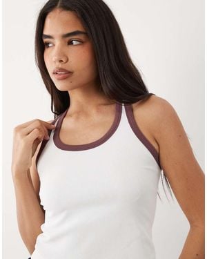 4505 Seamless Lightweight Rib Racer Vest With Contrast Binding - White