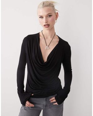 Weekday Top A Maniche Lunghe Drappeggiato Sul Davanti - Nero