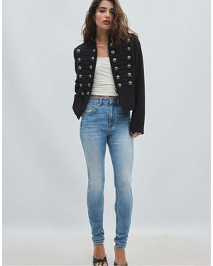 Stradivarius Getailleerde Blazer Met Metalen Knopen - Blauw