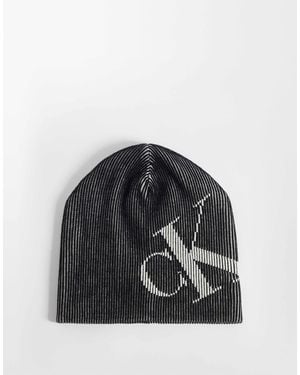 Calvin Klein Beanie mit markantem grafikmotiv - Schwarz