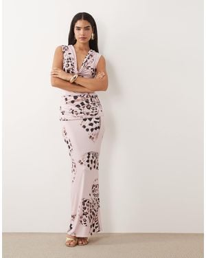 Missy Empire Missy Empire Slinky Cowl Neck Ruched Detail Maxi Dress - Pink