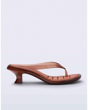 Melissa Thong Kitten Heel - Brown