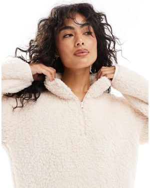 Loungeable – pullover mit hose mit weitem bein aus teddyfell - Natur