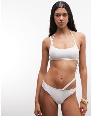 Monki Asymmetrisch Bikinibroekje Met Uitsnijding - Wit