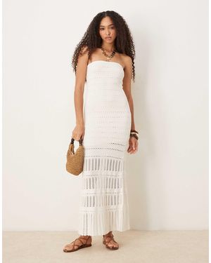 Abercrombie & Fitch Robe mi-longue sans bretelles en dentelle crochetée - crème - Neutre