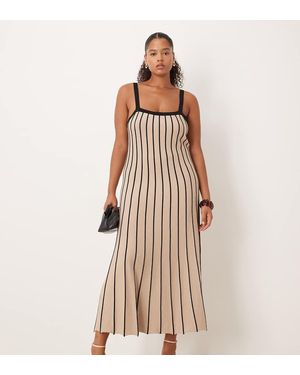 Pretty Lavish Curve Vestido Semilargo A Rayas Alyssia De -Neutro